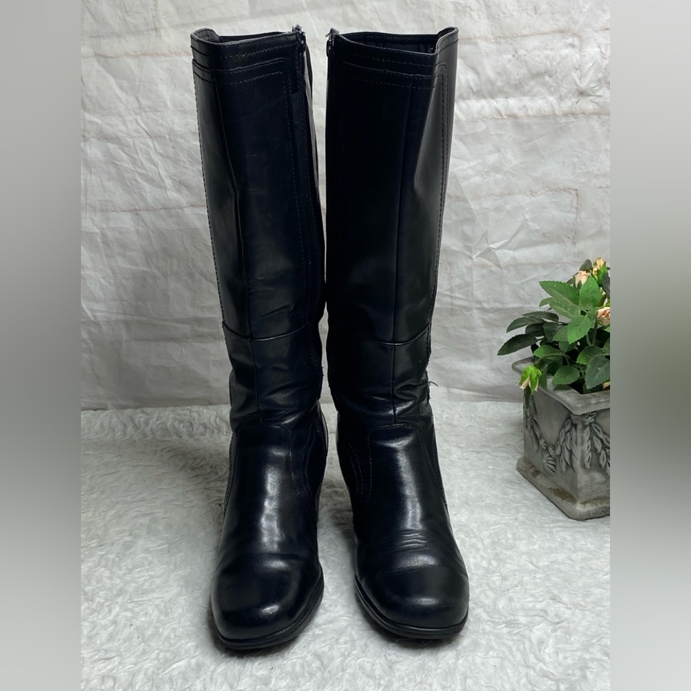 Clarks leather tall boots size 8M - Picture 6 of 10
